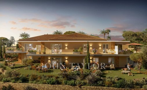 Apartment in Croix des Gardes, Cannes, France 1