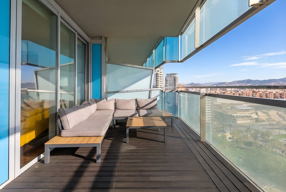 Apartment in Sant Martí, Barcelona, Spain 2 - 17023455