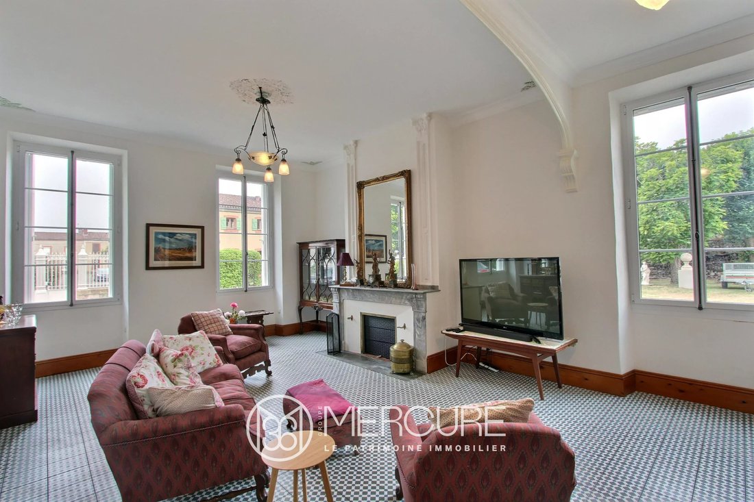 Townhouse in Plaisance, Occitania, France 2 - 16128048