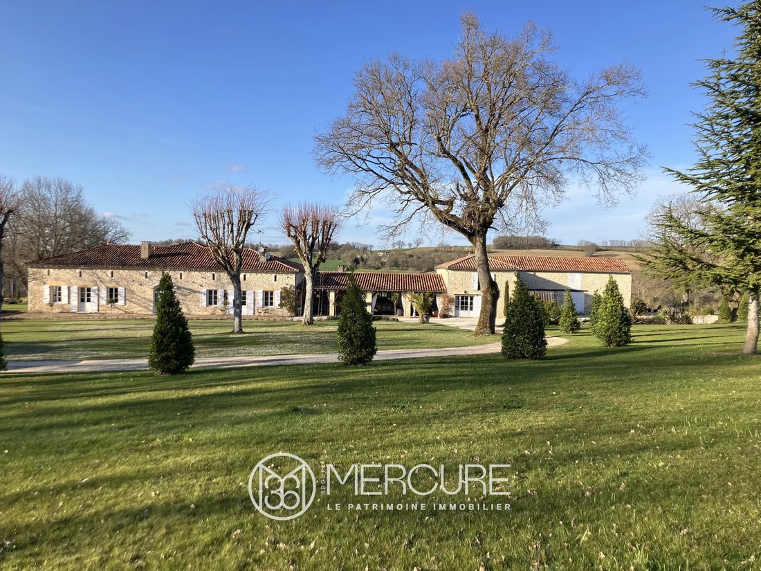 Estate in Nord, Condom, France 2 - 15457847