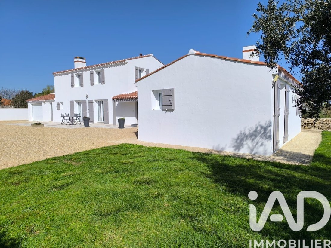 House in Puyravault, Pays de la Loire, France 1 - 17023009