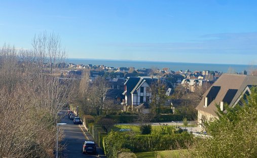 House in Blonville-sur-Mer, Normandy, France 1
