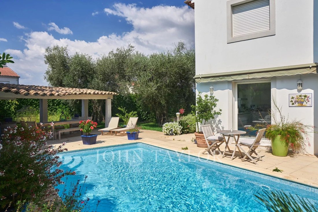 House in Vallergues, Cannes, France 3 - 17020796