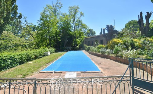 18th Century Château With Tuscan Inspiration
