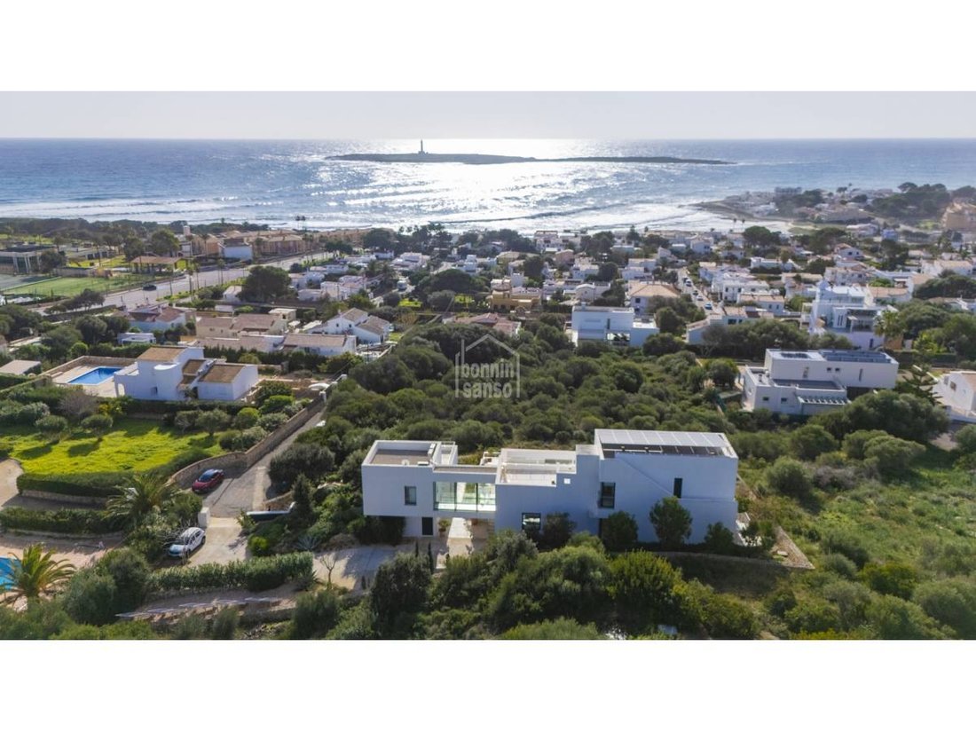 Townhouse in Punta Prima, Sant Lluis, Balearic Islands 2 - 17023612