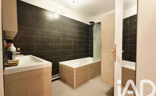 Immeuble / Maison Puteaux / Les Bergeres 350 M² Garage Et 2 Parking