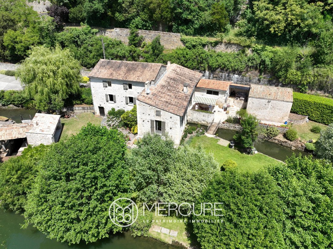 House in Niort, Nouvelle-Aquitaine, France 2 - 15680546