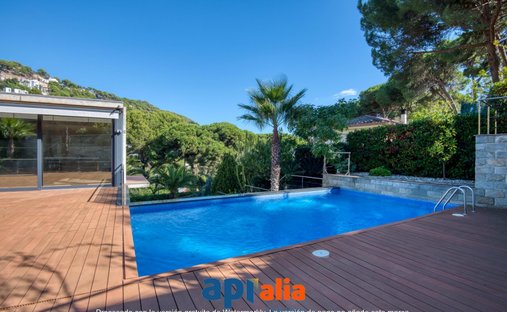 Villa in Blanes, Katalonien, Spanien 1