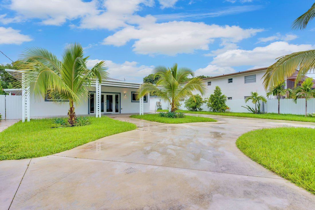 House in Miami, Florida, United States 2 - 17021280