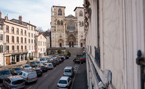 Appartamento a Les-Collines, Vienne, Francia 1