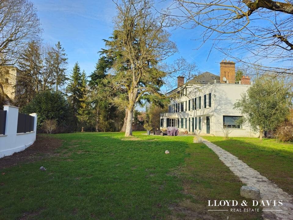 House in Bouray-sur-Juine, Ile-de-France, France 2 - 17024516