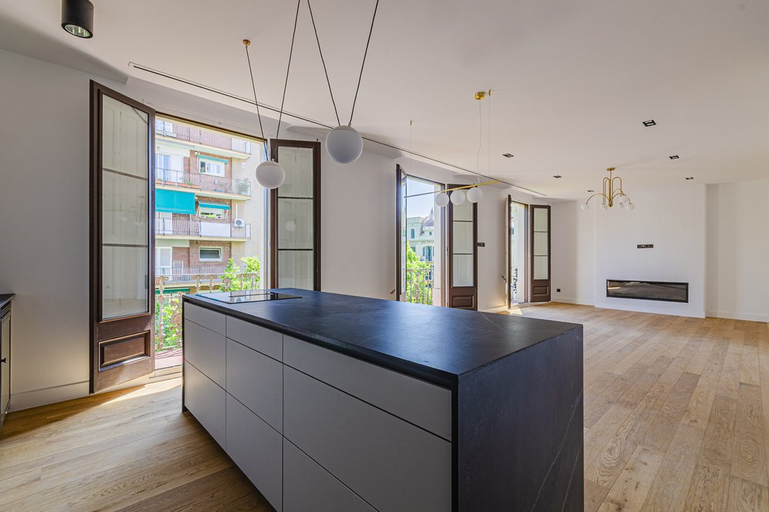 Apartment in Eixample, Barcelona, Spain 2 - 15843293