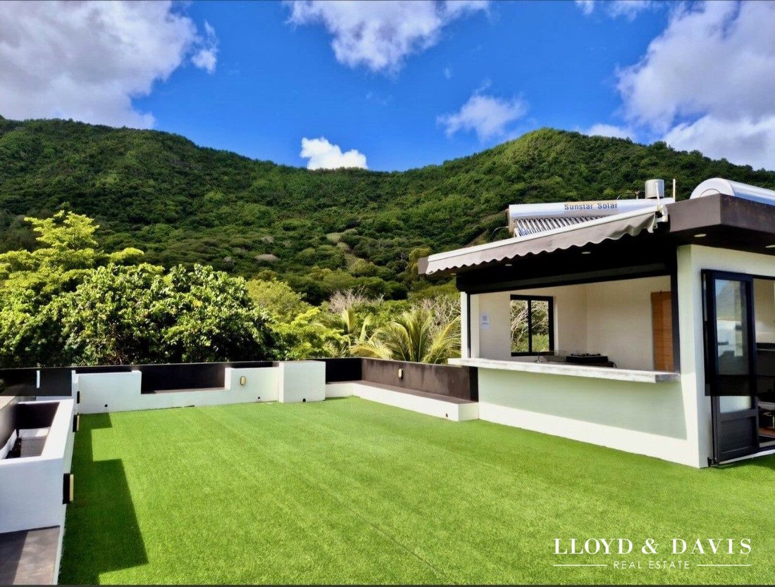 Villa in La Gaulette, Rivière Noire District, Mauritius 1 - 17024658