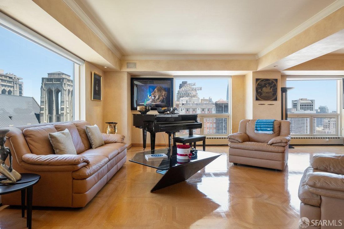 Condo in San Francisco, California, United States 3 - 17022676