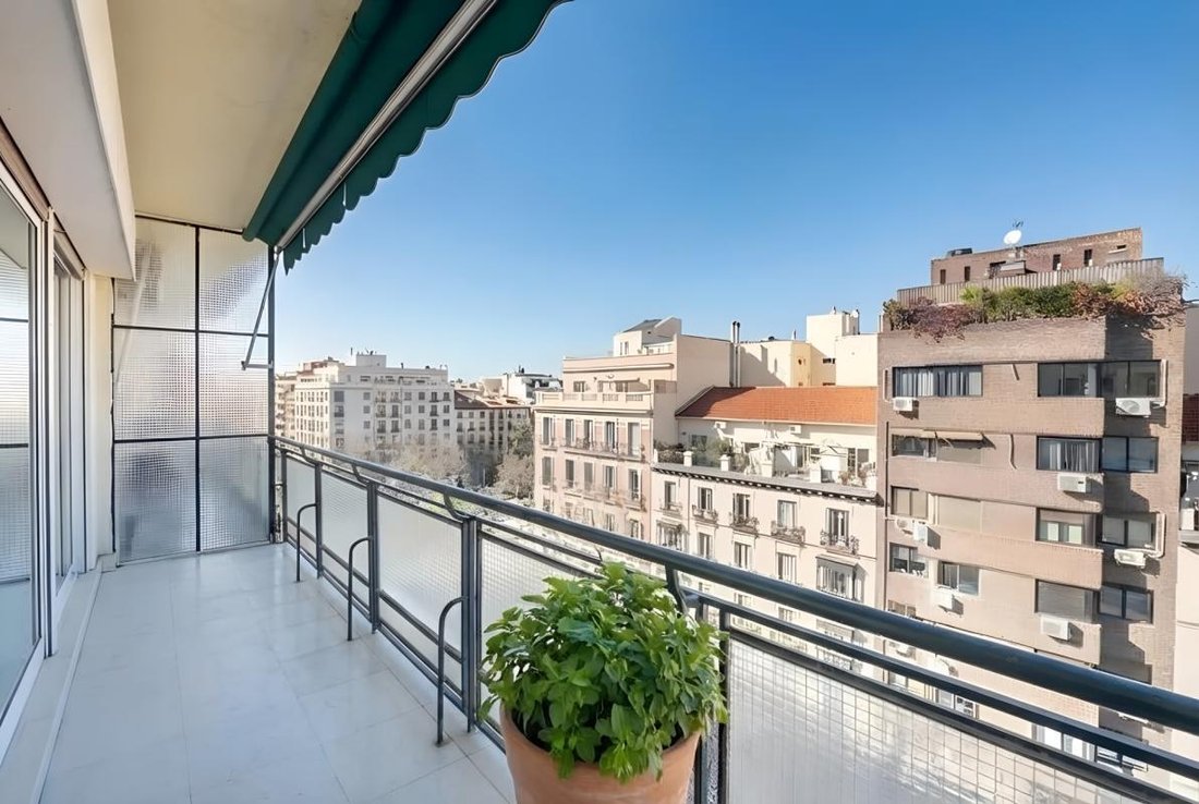 Apartment in Chamberi, Madrid, Spain 2 - 16992893