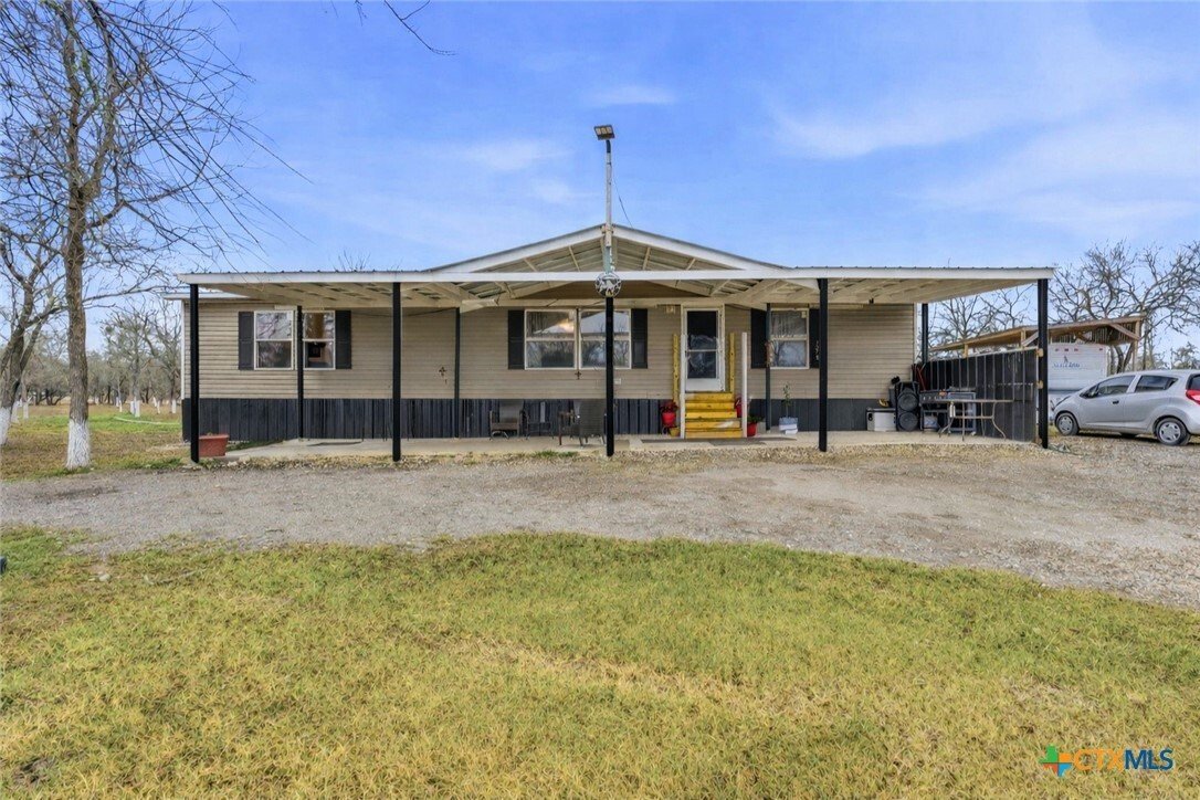 Cedar Creek, Texas, United States 1 - 17022496