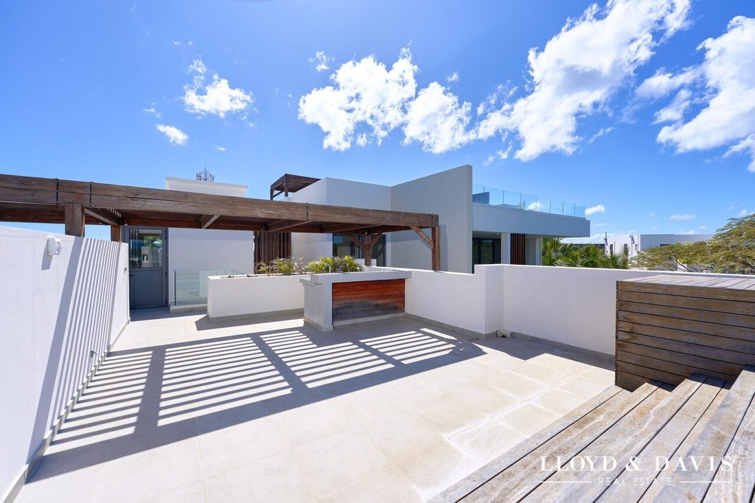 Apartment in Grand Baie, Rivière du Rempart District, Mauritius 2 - 17024723