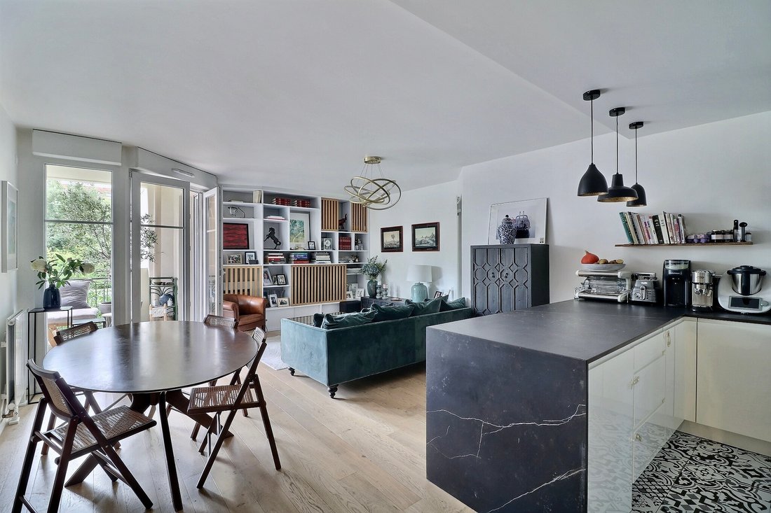 Apartment in La Garenne-Colombes, Ile-de-France, France 1 - 17023051