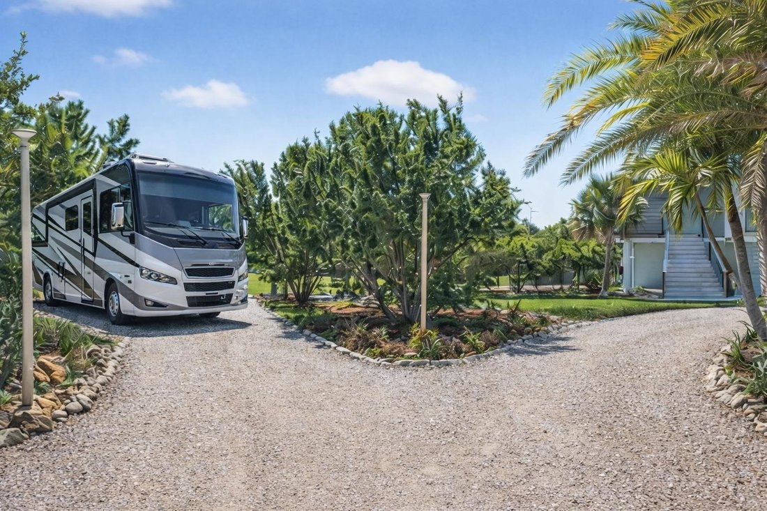 House in Sanibel, Florida, United States 4 - 17022663