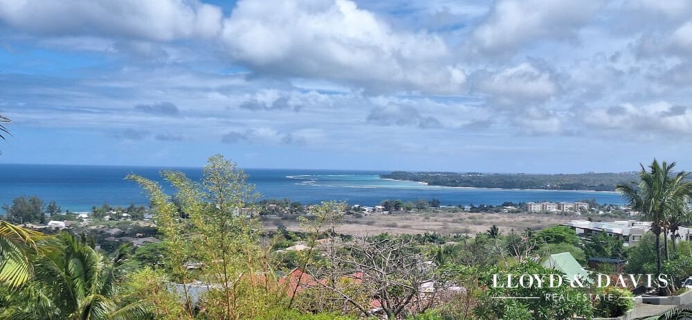 Apartment in Riviere Noire, Rivière Noire District, Mauritius 2 - 17024720
