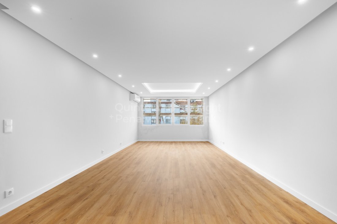 Apartment in Cascais e Estoril, Lisbon, Portugal 4 - 17020951