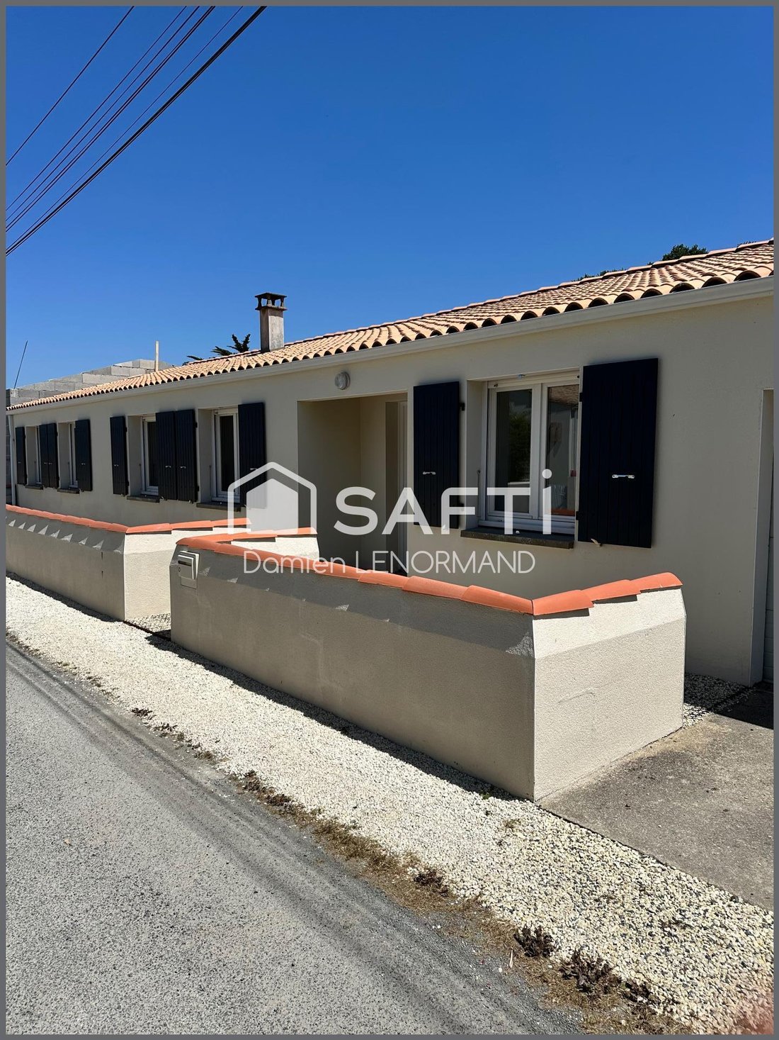 House in Saint-Pierre-d'Oléron, Nouvelle-Aquitaine, France 1 - 17021246