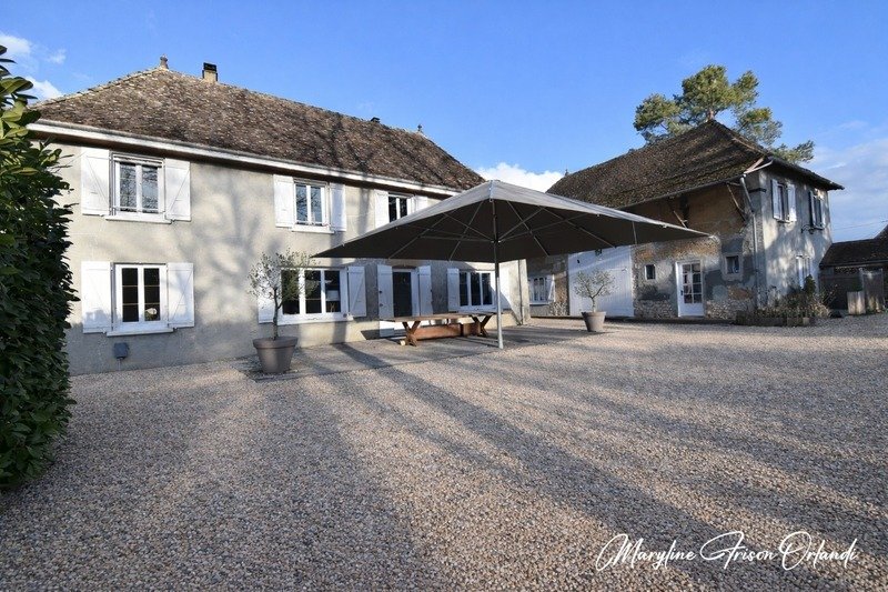 House in Les Avenieres, Les Avenieres Veyrins-Thuellin, France 2 - 17023257