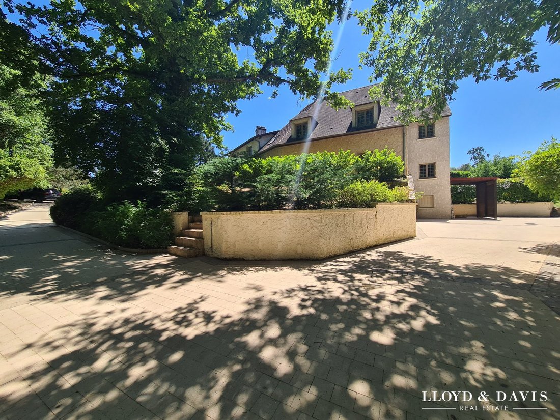House in Auvers-Saint-Georges, Ile-de-France, France 2 - 17024597