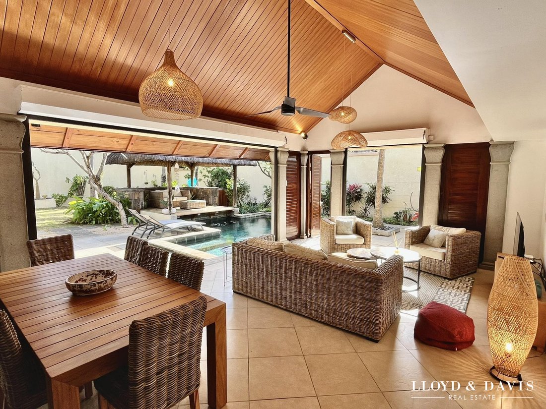 Villa in Grand Baie, Rivière du Rempart District, Mauritius 1 - 17024606