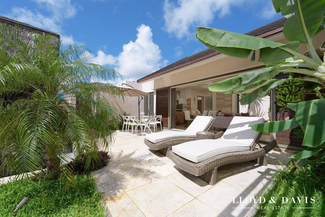 Villa in Grand Baie, Rivière du Rempart District, Mauritius 1 - 17024653