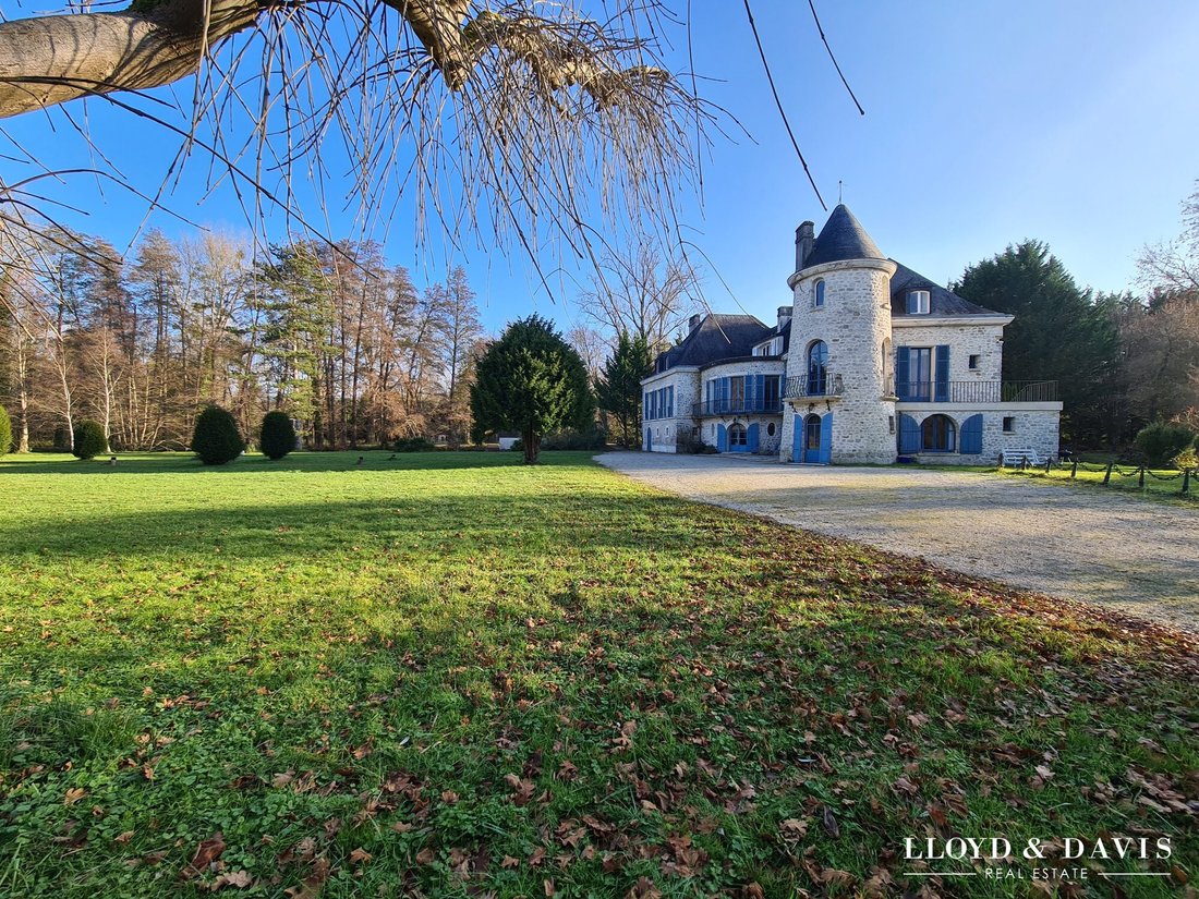 Chateau in Gironville-sur-Essonne, Ile-de-France, France 5 - 17024511