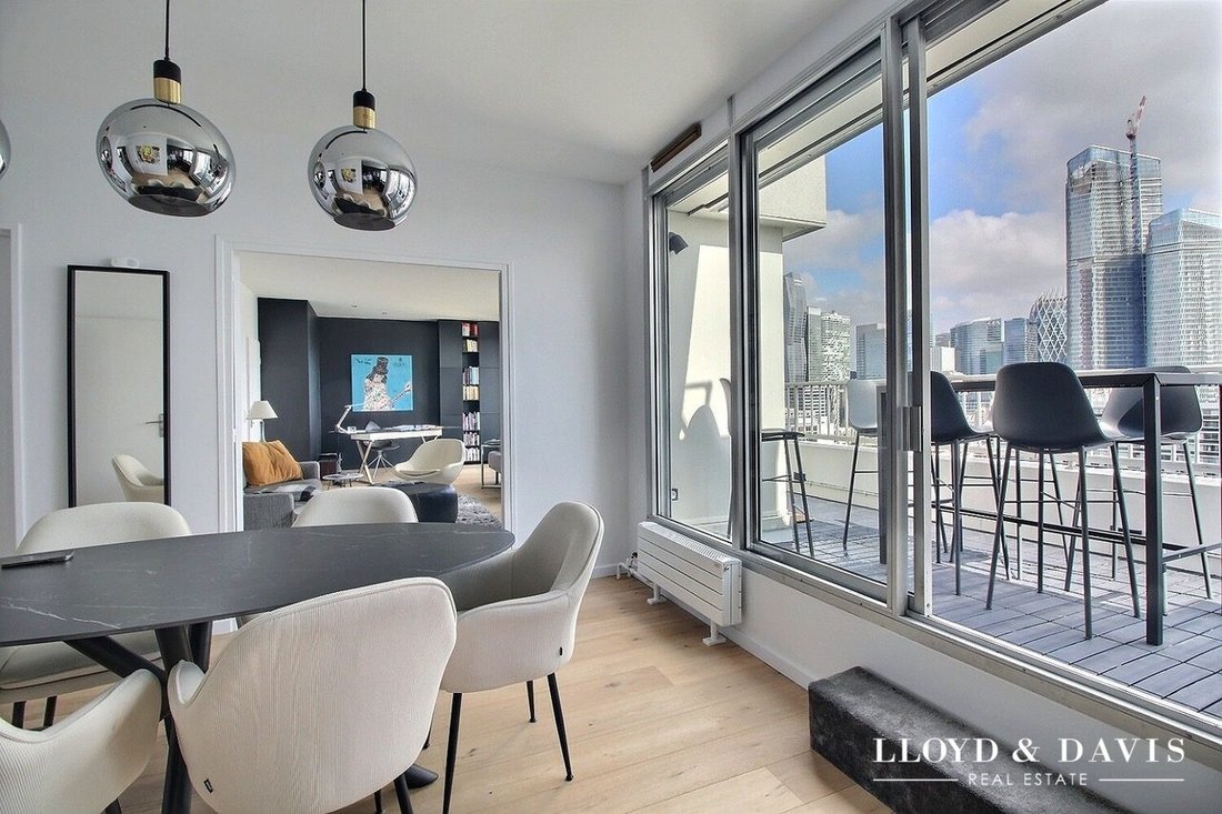 Apartment in Puteaux, Ile-de-France, France 2 - 17024762