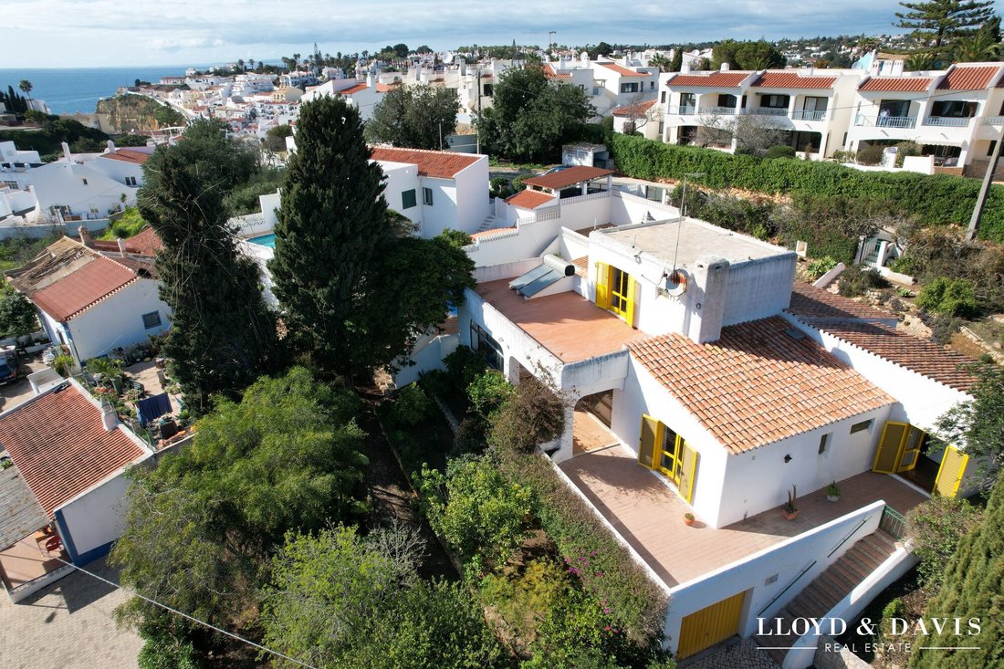 House in Carvoeiro, Algarve, Portugal 3 - 17024532