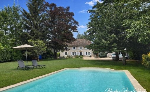 House in Les Avenieres, Les Avenieres Veyrins-Thuellin, France 1