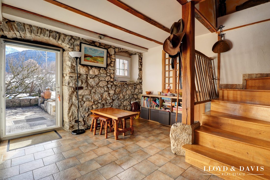 House in Lescheraines, Auvergne-Rhône-Alpes, France 2 - 17024683