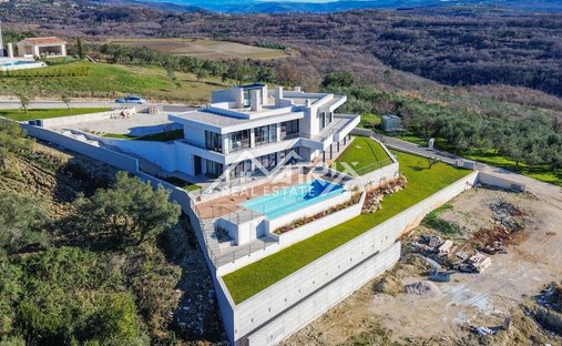 House in Buje, Istria County, Croatia 1