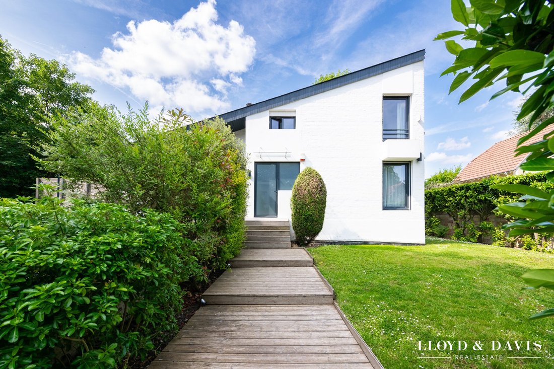 House in Bourg-La Feuillaume Nord, La Celle-Saint-Cloud, France 1 - 17024611