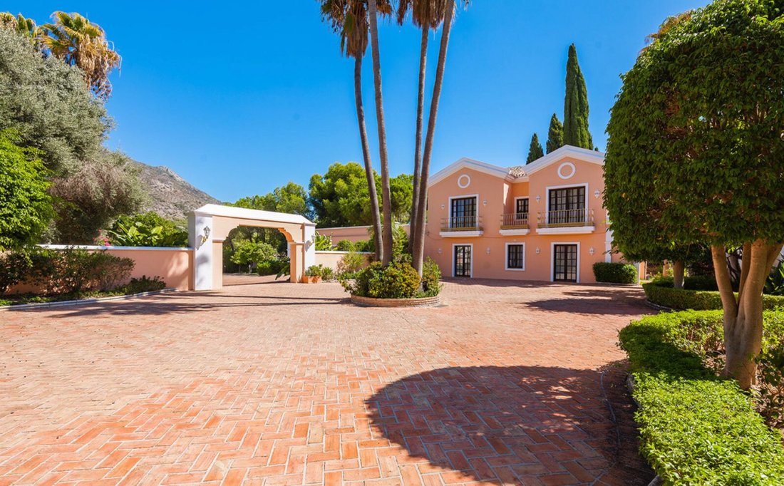 Villa in Golden Mile, Andalusia, Spain 3 - 17025175