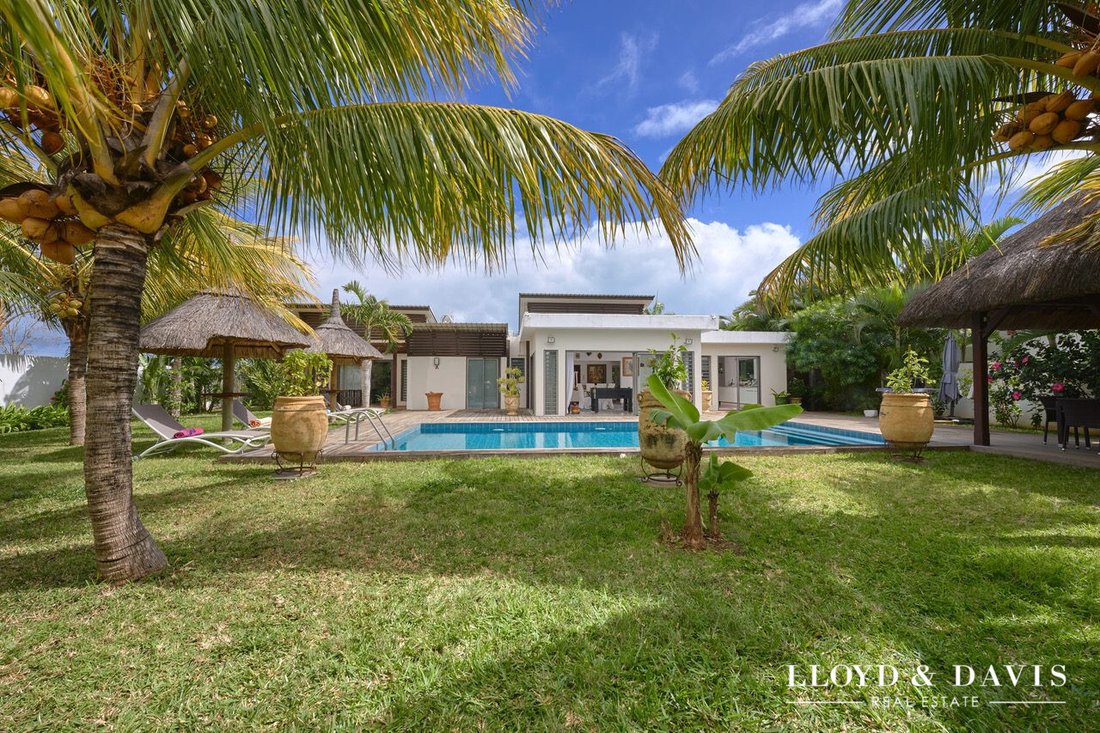 Villa in Grand Baie, Rivière du Rempart District, Mauritius 5 - 17024633