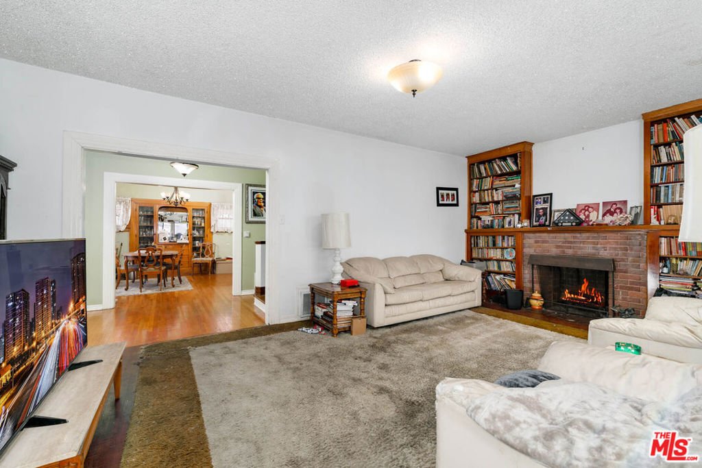 House in Los Angeles, California, United States 4 - 17022575