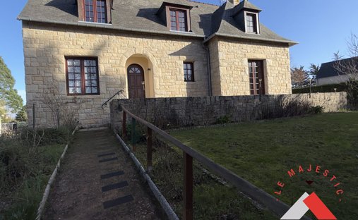 House in Centre Ville, Dinard, France 1