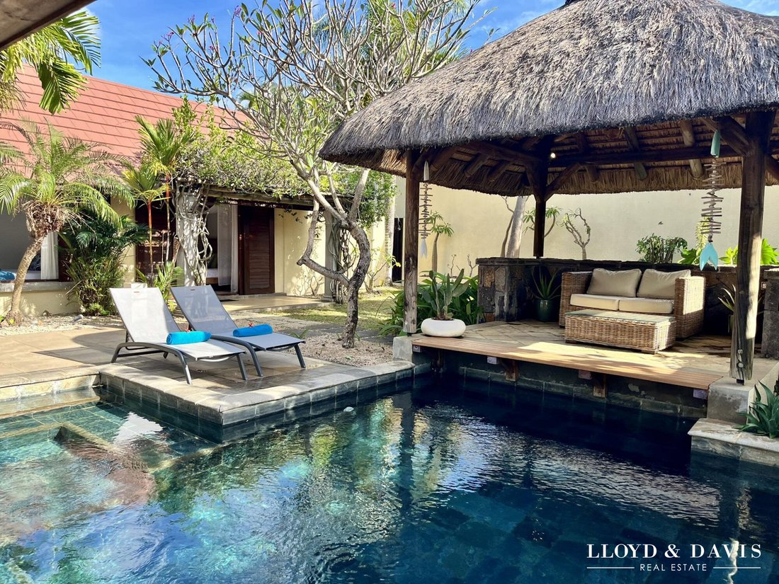 Villa in Grand Baie, Rivière du Rempart District, Mauritius 2 - 17024606