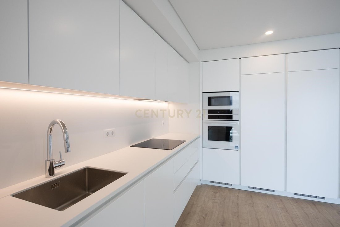 Apartment in Areeiro, Lisbon, Portugal 4 - 17023283