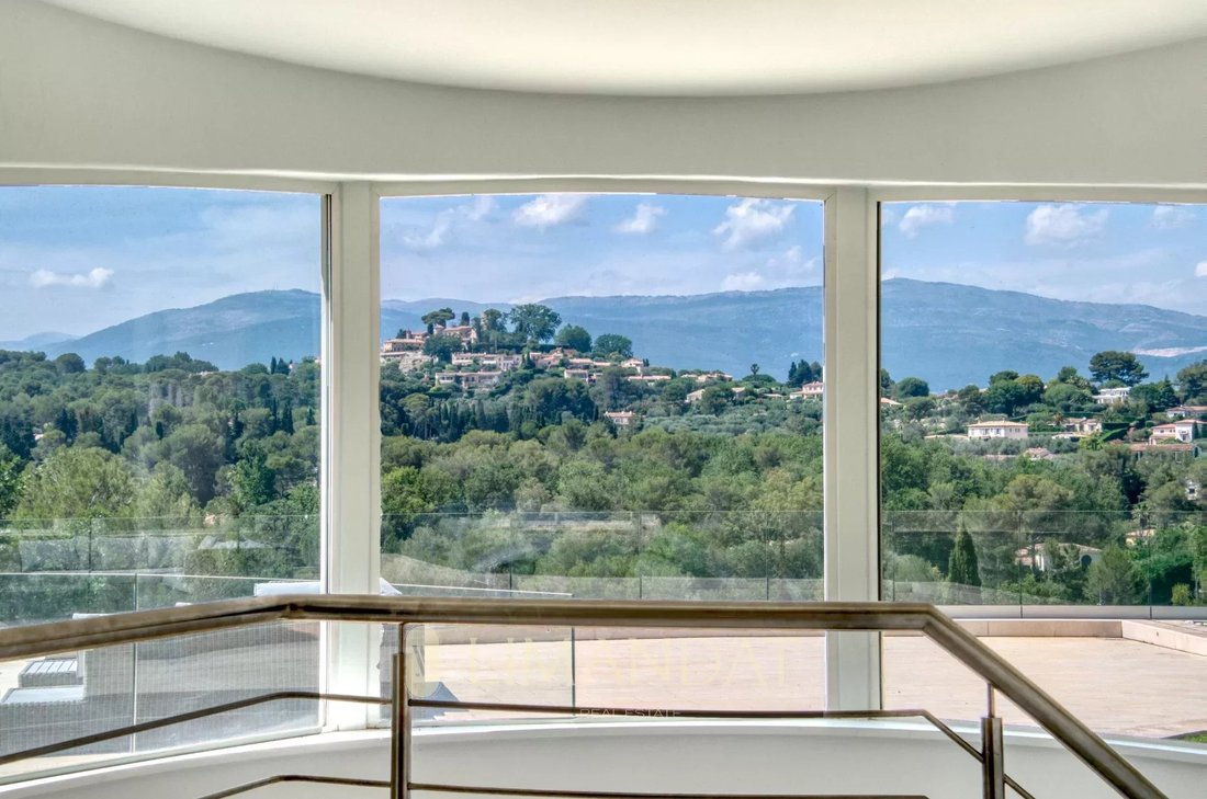 Villa in Les Indes les-Groulles, Mouans-Sartoux, France 2 - 13842493