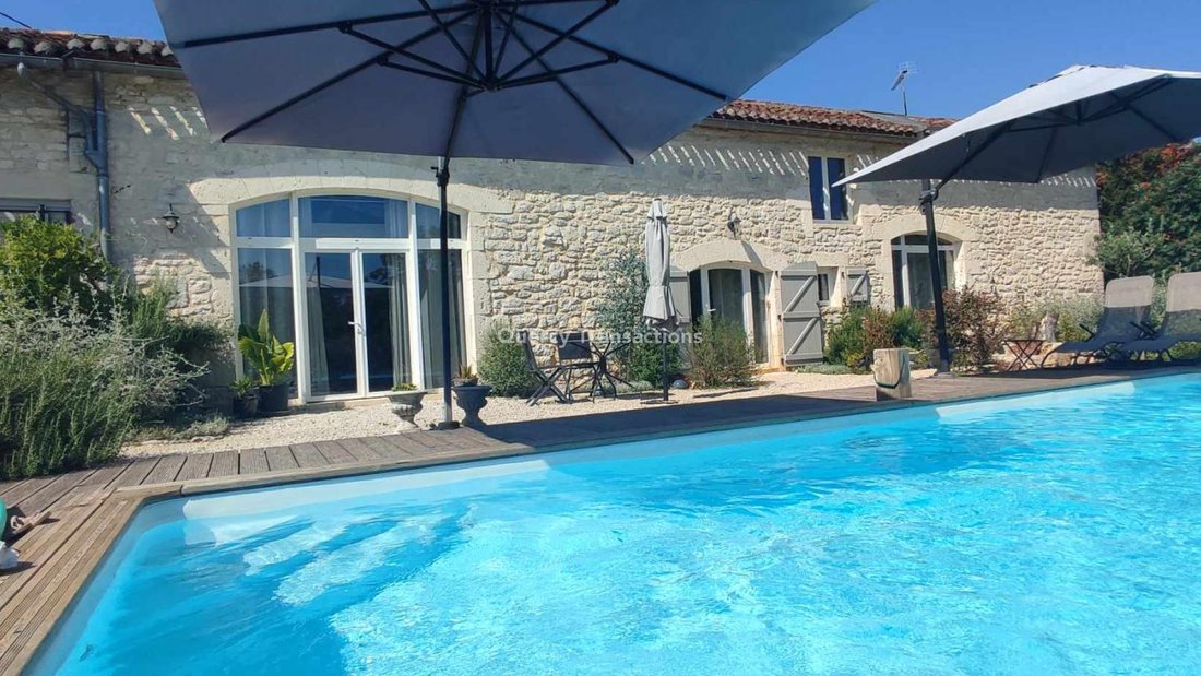 House in Charles de Gaulle, Cahors, France 1 - 17023193