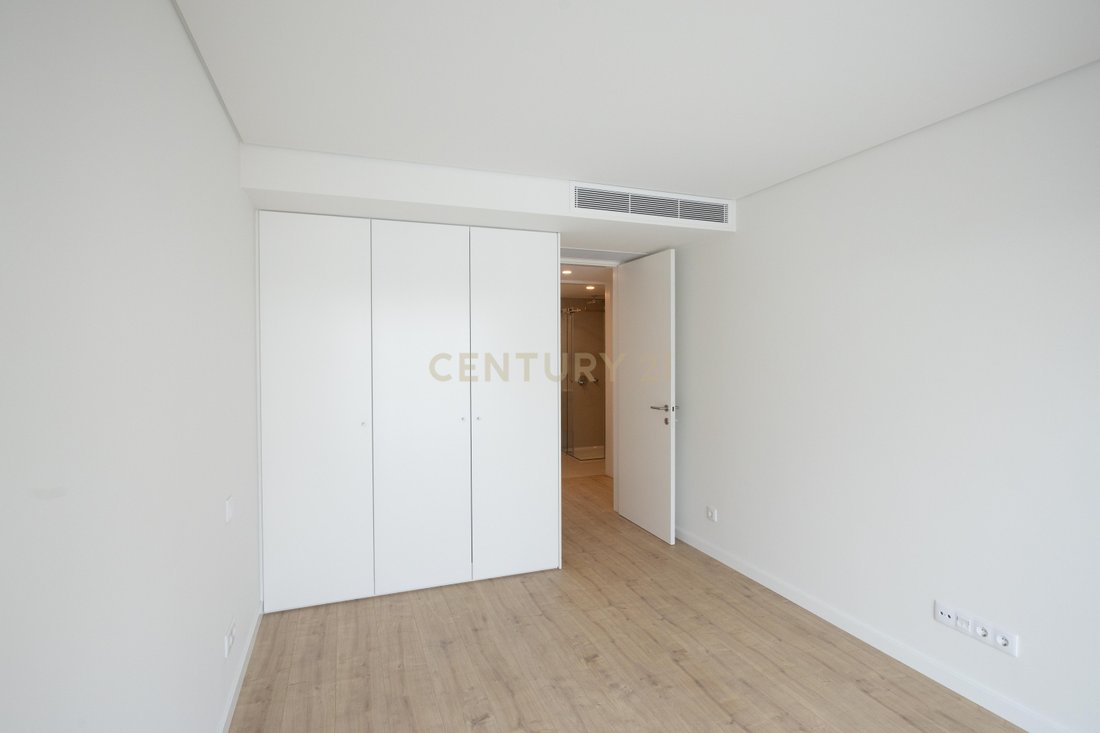 Apartment in Areeiro, Lisbon, Portugal 2 - 17023322