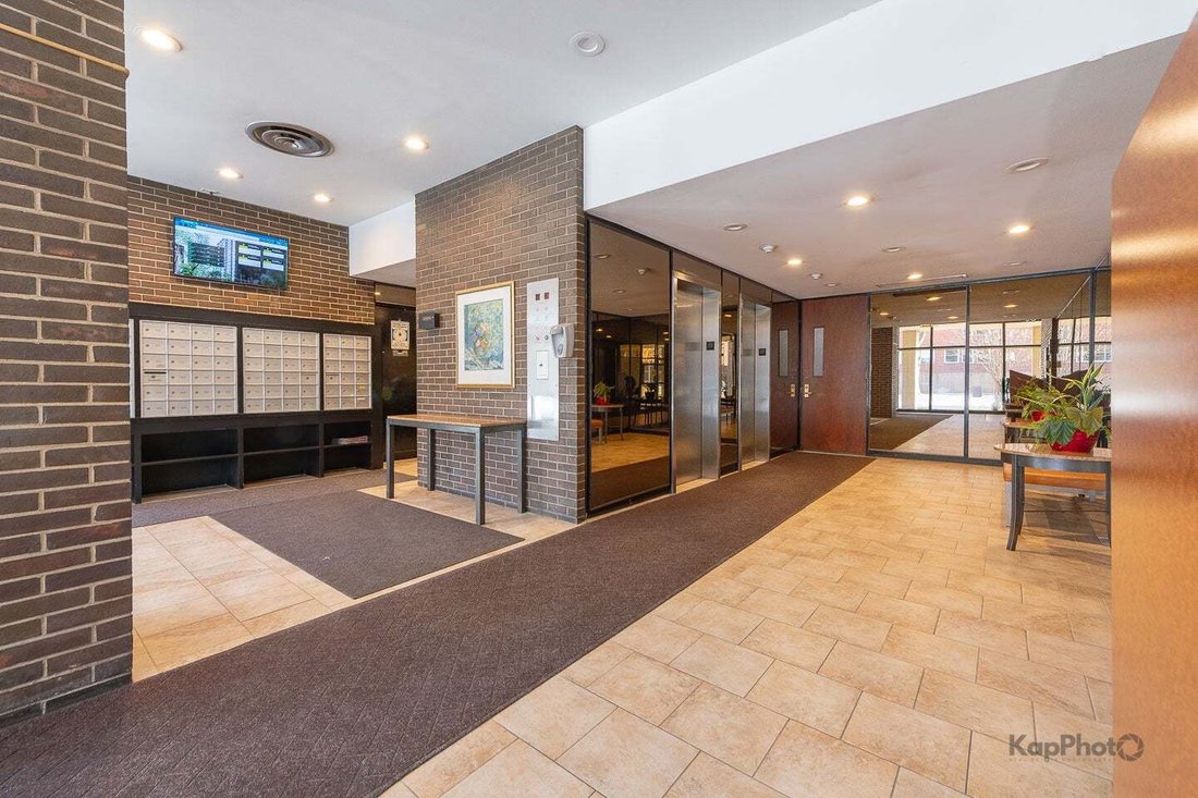 Condo in Chicago, Illinois, United States 2 - 17021854