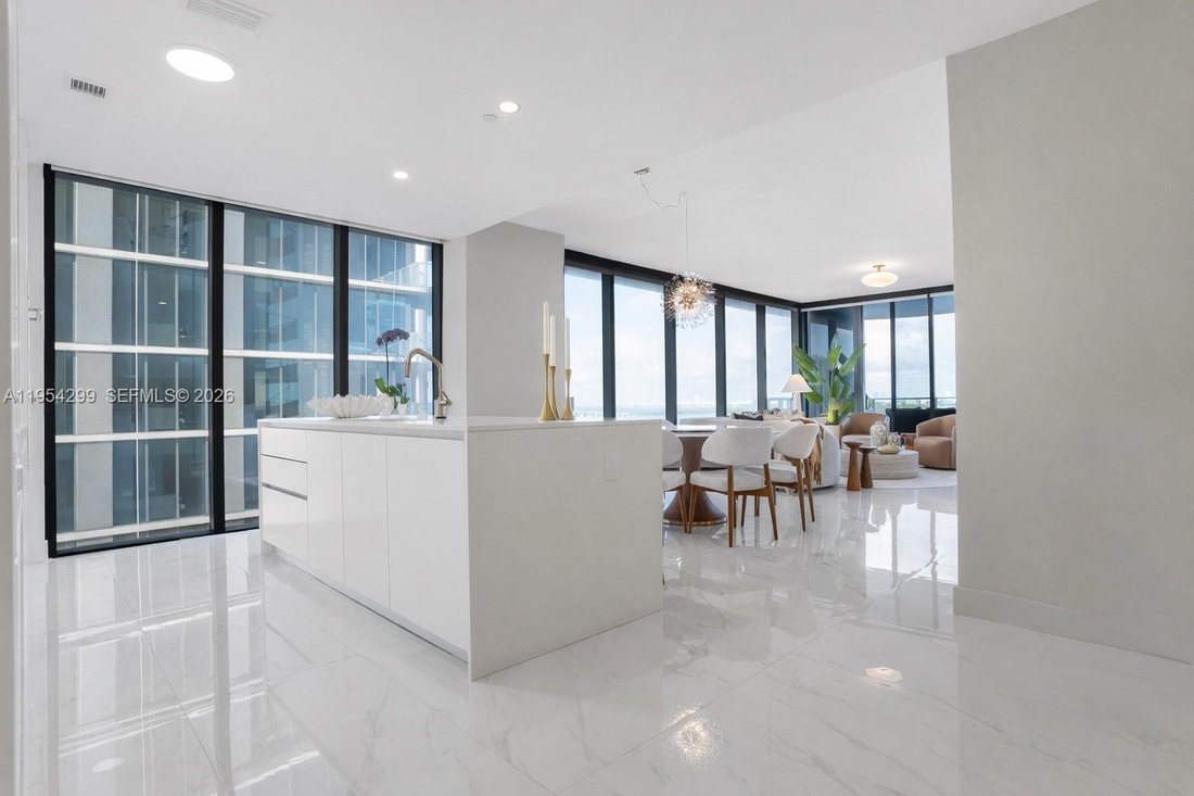 Condo in Miami, Florida, United States 4 - 17022504
