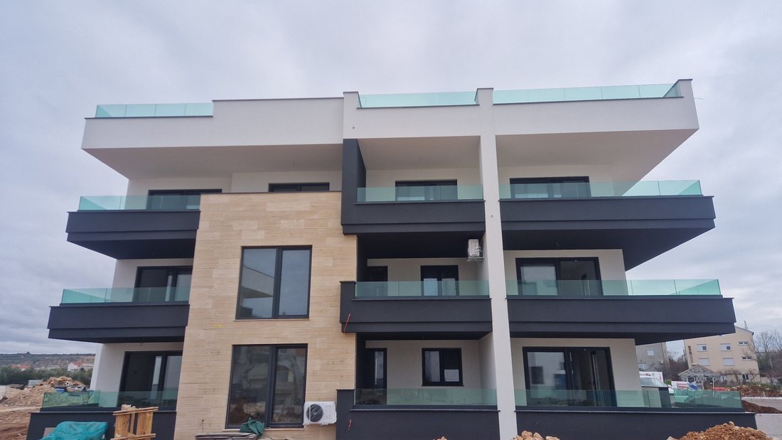 Apartment in Mjesni odbor Crvene kuce, Zadar, Zadar County 1 - 17022997