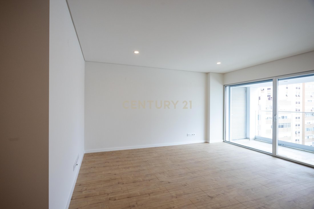 Apartment in Areeiro, Lisbon, Portugal 4 - 17023345